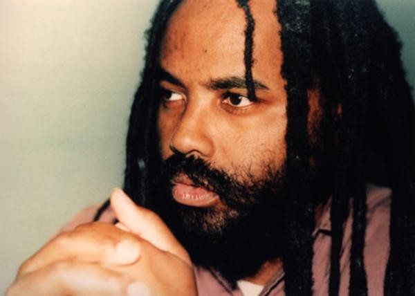 Après le massacre raciste de Charleston, MUMIA ABU JAMAL dénonce l&rsquo;essence raciste de l&rsquo;impérialisme étas-unien !