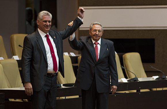 Miguel Díaz-Canel élu à la tête de Cuba socialiste.