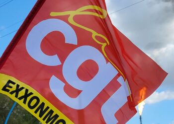 #raffinerie #grève POUR LES SALAIRES « Tout est à l&rsquo;arrêt il n&rsquo;y a rien qui sort » – entretien avec la CGT Exxon Mobil – #Penurie