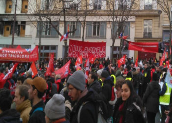 3 millions de manifestants : l&rsquo;appel à continuer et tenir un plan de mobilisation pour obtenir le retrait du plan Macron UE MEDEF.
