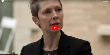 « L&rsquo;essence même de l&rsquo;Union Européenne, c&rsquo;est de détruire la politique » conférence d&rsquo;Anne Cécile Robert