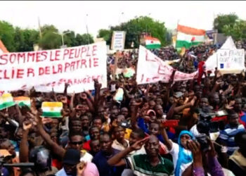 Coup d’État au Niger, la Françafrique montre les dents
