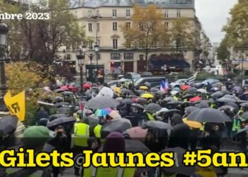 L&rsquo;anniversaire des 5 ans des Gilets Jaunes célébré dans la rue !