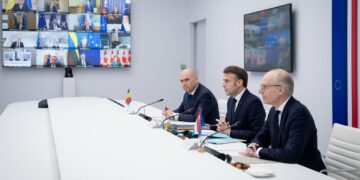 Le régime macroniste ennemi principal de la paix en Ukraine