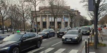 Face aux coupes budgétaires, les taxis se mobilisent !