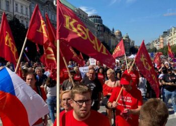 L’hiver de Prague : Stop à la criminalisation du communisme !