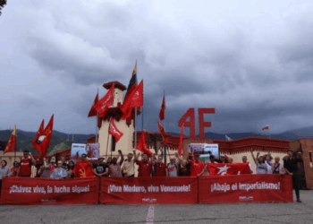 Le PRCF présent à Caracas dans la manifestation 4F en soutien contre l&rsquo;agression américaine pour coloniser le Venezuela