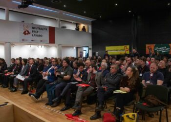 Suisse : « Une gauche patriotique et pour la paix : pas d’UE – pas d’OTAN », la proposition forte du Parti communiste (Suisse)